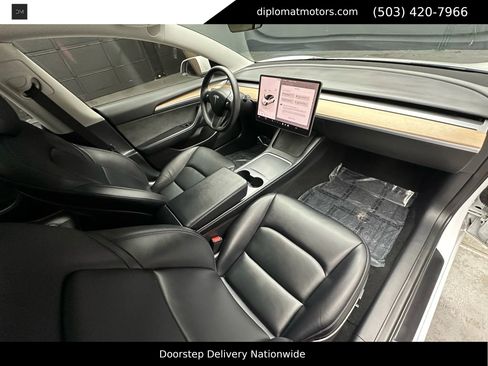 Used 2022 Tesla Model 3 Long Range image 18