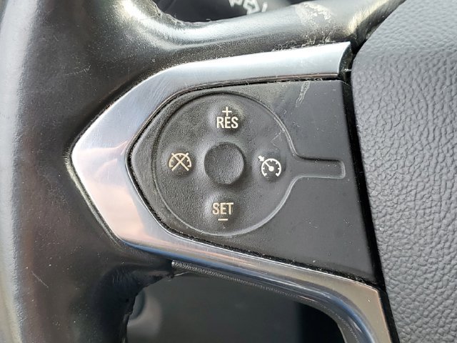 Used 2018 Chevrolet Traverse LT FWD image 19