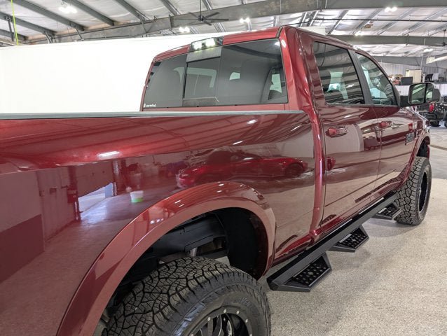 Used 2018 RAM 2500 Laramie w/ Sport Appearance Group AWD/4WD image 3