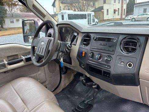 Used 2008 Ford F350 XL image 26
