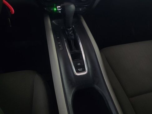 Used 2016 Honda HR-V LX image 26