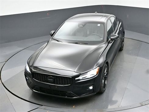 Used 2023 Volvo S60 B5 Plus w/ Climate Package image 44