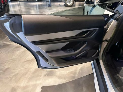 Used 2023 Porsche Taycan RWD image 16