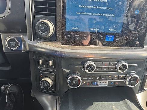 Used 2025 Ford F150 Lariat AWD/4WD image 20