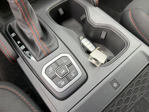 New 2026 Nissan Frontier PRO-4X w/ Pro-4x Convenience Package image 16