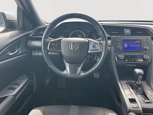 Used 2018 Honda Civic Sport image 18