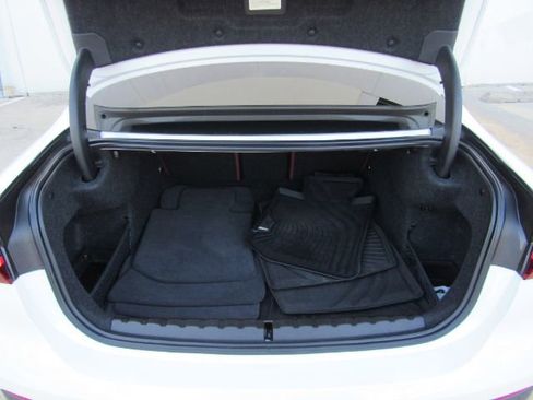 Used 2022 BMW 430i Coupe w/ M Sport Package image 25