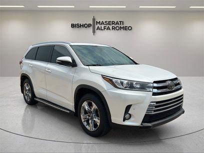 Used 2018 Toyota Highlander Limited Platinum