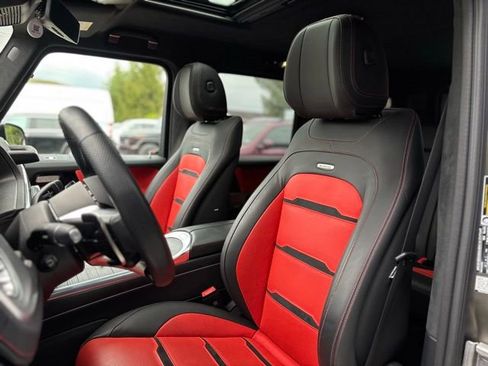 Used 2025 Mercedes-Benz G 63 AMG 4MATIC image 17