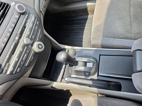 Used 2009 Honda Accord LX-P image 14