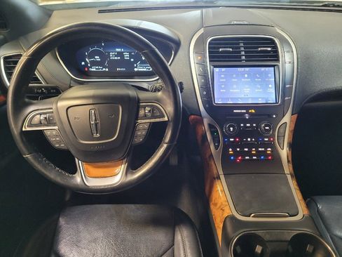Used 2020 Lincoln Nautilus Reserve FWD image 22