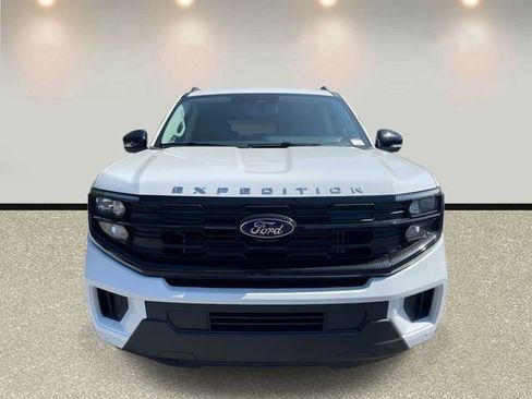 New 2026 Ford Expedition Active RWD image 2