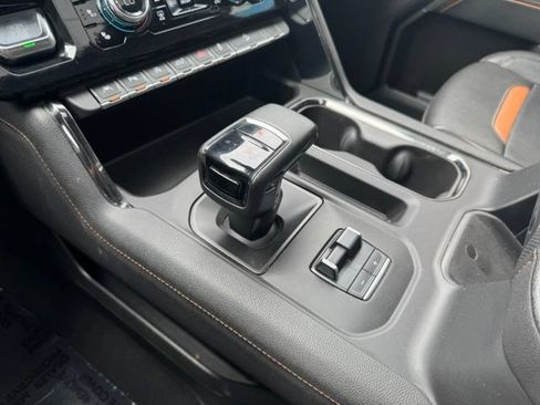 Used 2023 GMC Sierra 1500 AT4 w/ AT4 Preferred Package AWD/4WD image 21
