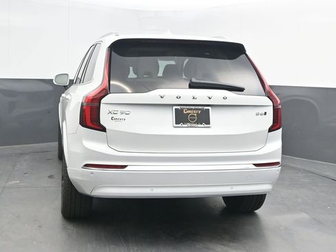 New 2026 Volvo XC90 B6 Ultra w/ Protection Package AWD/4WD image 6