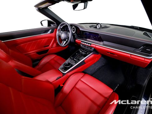 Used 2024 Porsche 911 Turbo image 21