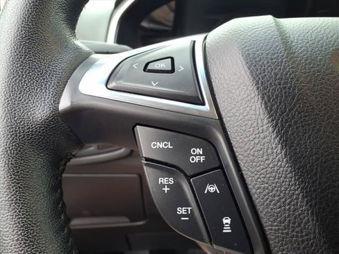 Used 2020 Ford Edge SEL w/ Convenience Package FWD image 19