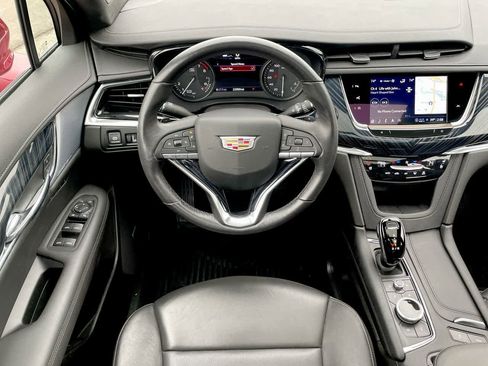 Certified 2024 Cadillac XT6 Premium Luxury w/ Technology Package image 11