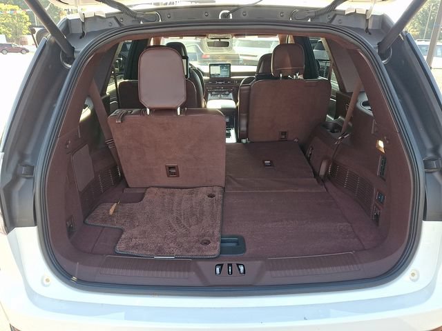 Used 2023 Lincoln Aviator Black Label w/ Jet Package AWD/4WD image 29