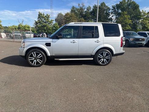 Used 2016 Land Rover LR4 HSE LUX AWD/4WD image 2