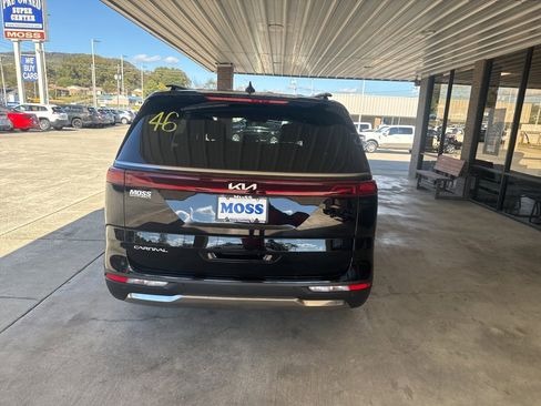 Used 2024 Kia Carnival SX image 5