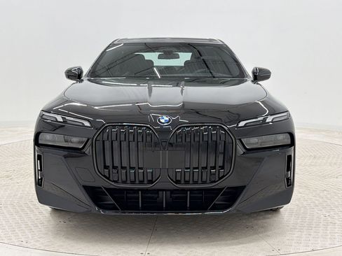 New 2026 BMW i7 xDrive60 AWD/4WD image 6