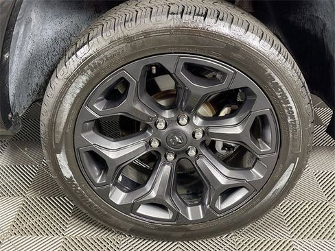 Used 2020 RAM 1500 Limited w/ Black Appearance Package image 33