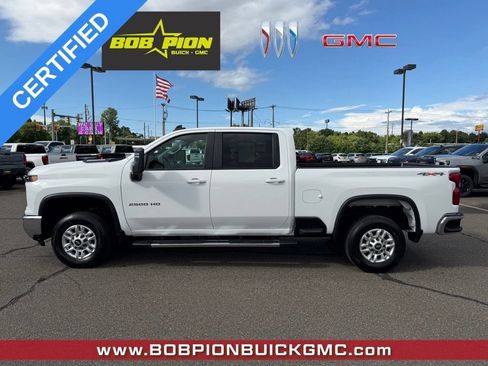 Used 2025 Chevrolet Silverado 2500 LT w/ Convenience Package AWD/4WD image 2
