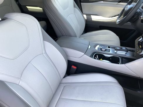 Certified 2026 INFINITI QX60 Pure w/ Cargo Package FWD image 8