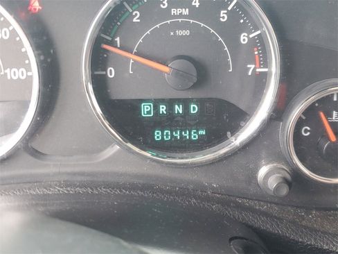 Used 2018 Jeep Wrangler Unlimited Sport S image 19