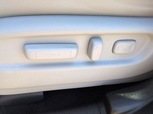 Used 2021 Honda Ridgeline RTL image 17
