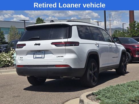 New 2025 Jeep Grand Cherokee L Limited w/ Black Appearance Package AWD/4WD image 4