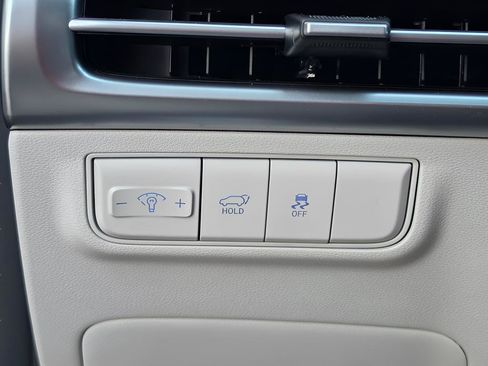 Used 2025 Hyundai Tucson SEL FWD image 26