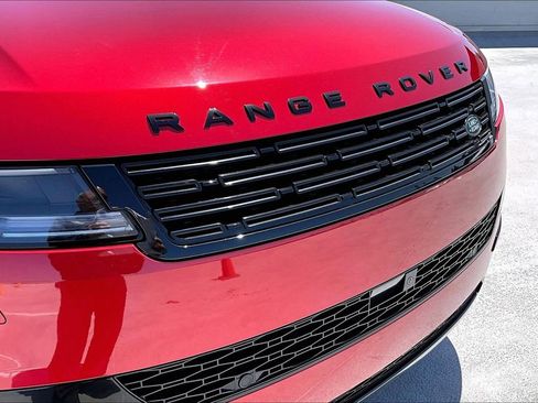 Used 2023 Land Rover Range Rover Sport SE AWD/4WD image 31