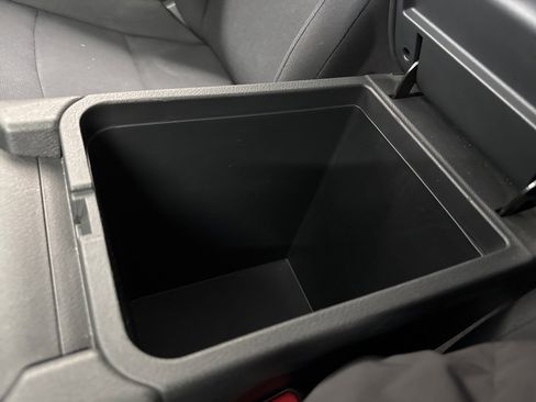 Used 2024 Nissan Sentra S image 27