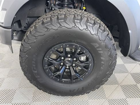 Certified 2023 Ford F150 Raptor w/ Raptor 37 Performance Package AWD/4WD image 8