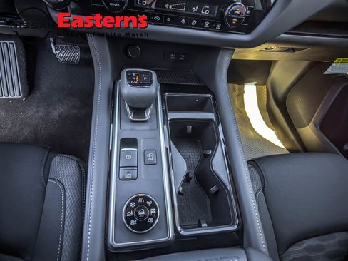 New 2026 Nissan Pathfinder SV AWD/4WD image 13