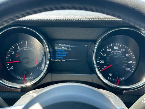 Used 2015 Ford Mustang GT RWD image 26