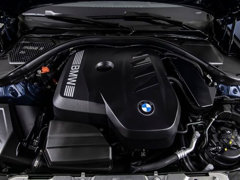 Used 2025 BMW 330i Sedan w/ Premium Package RWD image 46