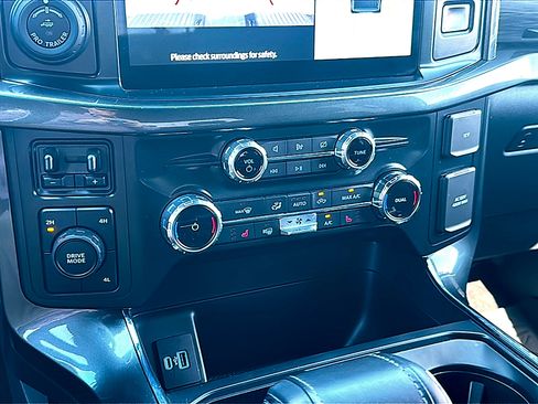 Used 2022 Ford F150 XLT w/ Equipment Group 302A High image 34