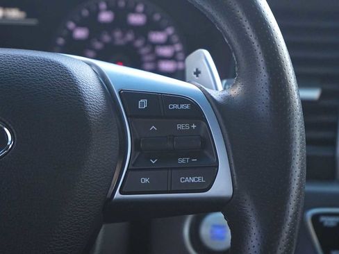 Used 2019 Hyundai Sonata Sport w/ Winter Weather Package image 18