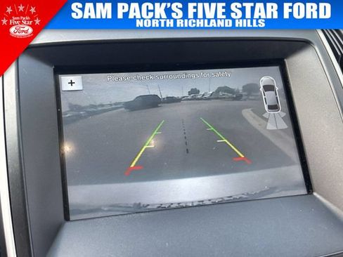 Used 2016 Ford Edge SEL w/ Equipment Group 201A FWD image 26