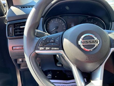 Used 2021 Nissan Rogue Sport S AWD/4WD image 16