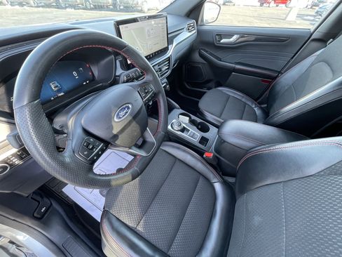 Used 2023 Ford Escape ST-Line Select w/ Tech Pack #2 image 18