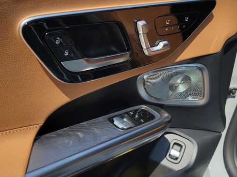 Used 2026 Mercedes-Benz CLE 300 4MATIC Coupe image 8