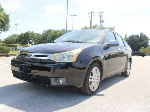 Used 2011 Ford Focus SEL w/ 301A Rapid Spec Order Code FWD image 4