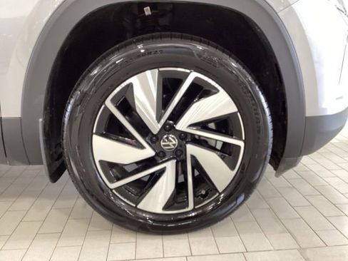 Certified 2026 Volkswagen Atlas SE AWD/4WD image 22