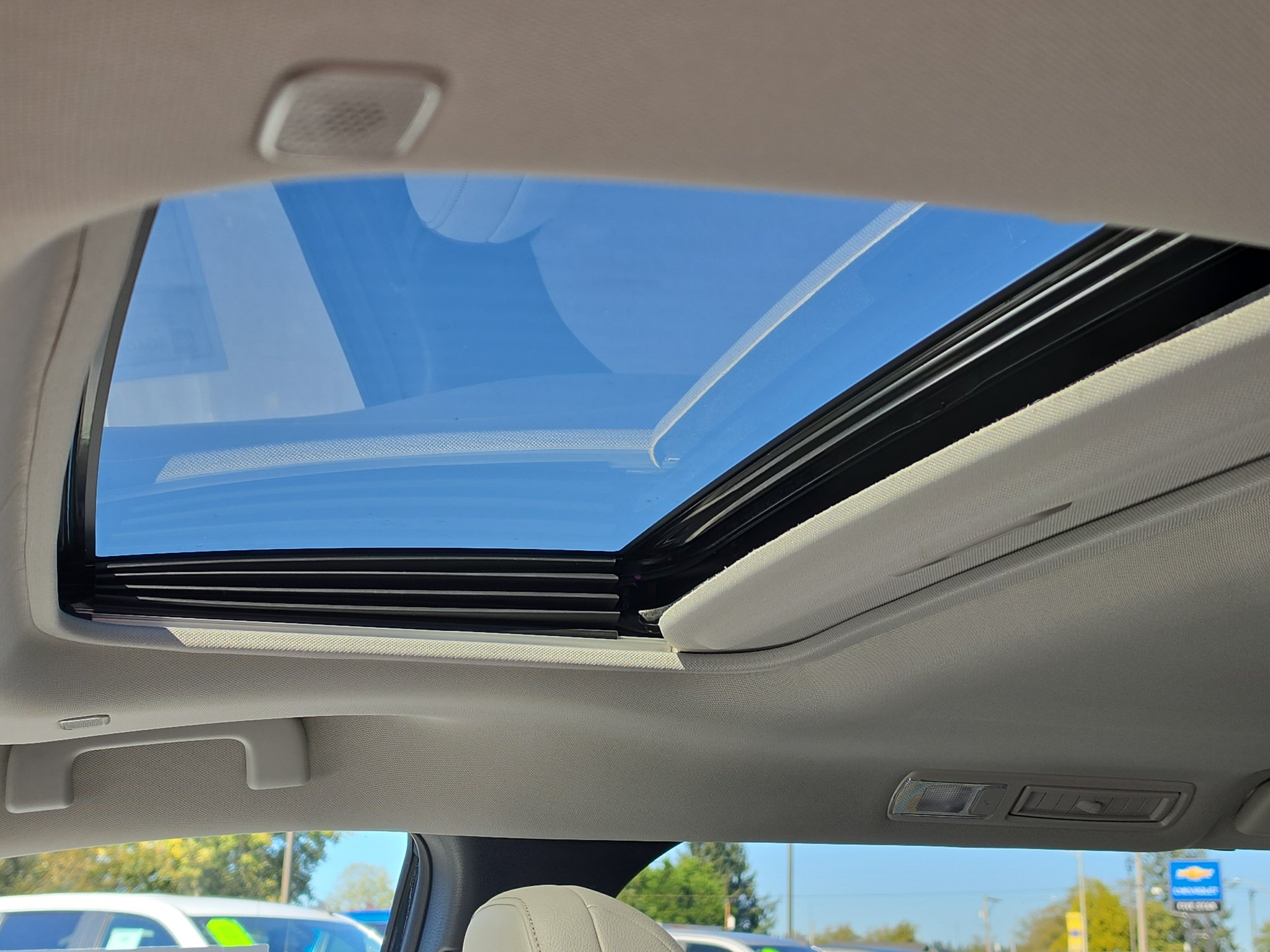 New 2026 Toyota Sienna XLE AWD/4WD image 13
