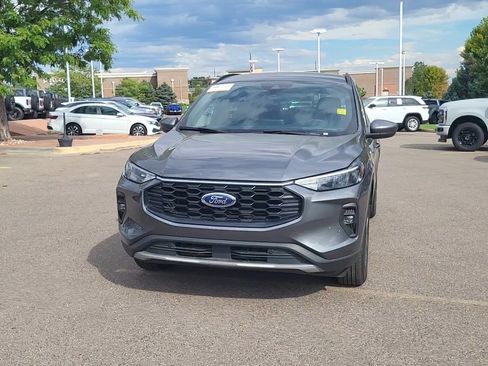 Certified 2025 Ford Escape ST-Line Select AWD/4WD image 9