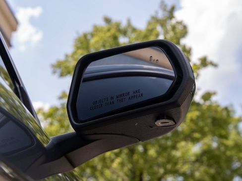Used 2022 Ford Mustang GT Premium w/ Black Accent Package RWD image 35