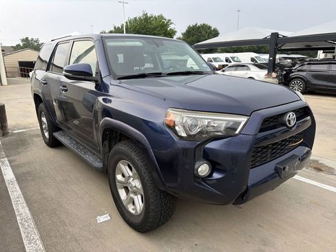 Used 2014 Toyota 4Runner 4WD image 2